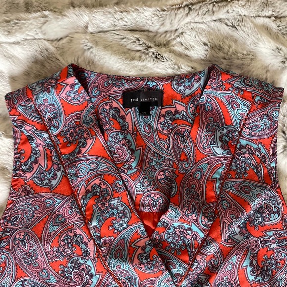 The Limited Paisley sleeveless blouse XS - Picture 3 of 6